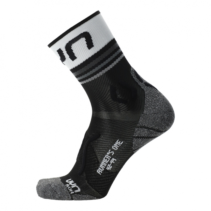UYN Herren - Runners One Short - Schwarz/Weiss