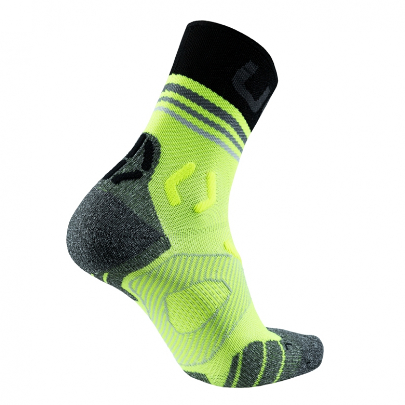 UYN Herren - Runners One Short - Fluo Yellow